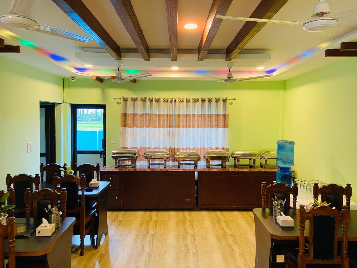 The Lumbini Hotel Екстер'єр фото